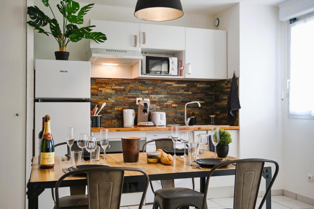 Tout Confort ! Calme, Climatisation, Piscine, Parking Gratuit, Grande Terrasse, Netflix, Wifi Каркасон Екстериор снимка